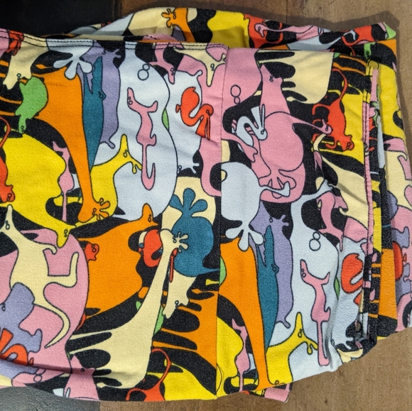LulaRoe Leggings One Size Animal Prints - Picture 5 of 5